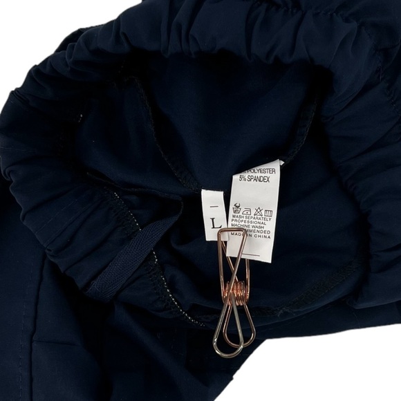 Blue Paper Bag Elastic Waist Pull On Shorts Size Large Women’s - Picture 2 of 4